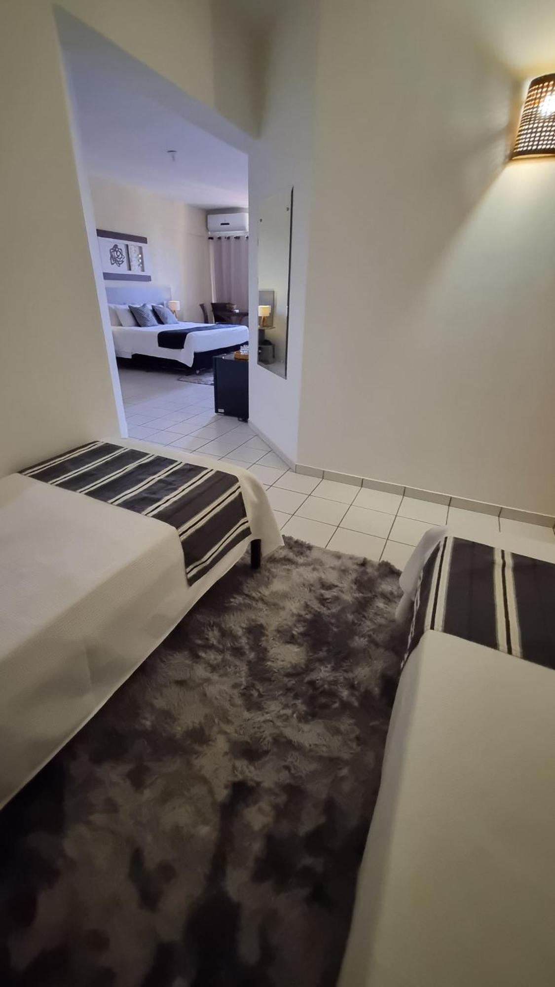 Palace Hotel Tres Poderes Frutal Zewnętrze zdjęcie