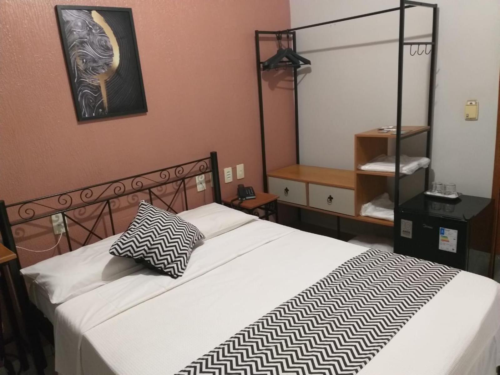 Palace Hotel Tres Poderes Frutal Zewnętrze zdjęcie